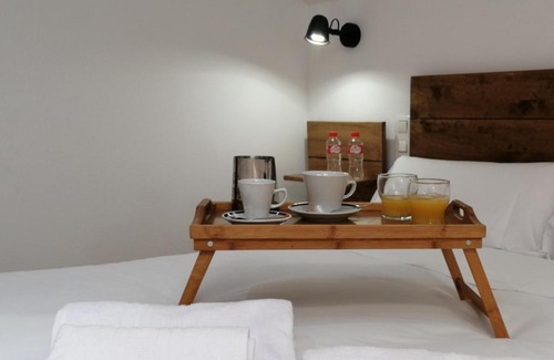 Burgos Casa | Hostal Cuéntame Evolución Auto Check in