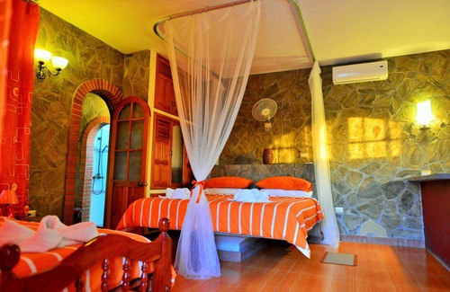 La Boca Casa | Hostal Cuba