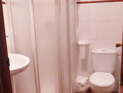 Valverde de Leganes Casa | Hostal El Chiringuito