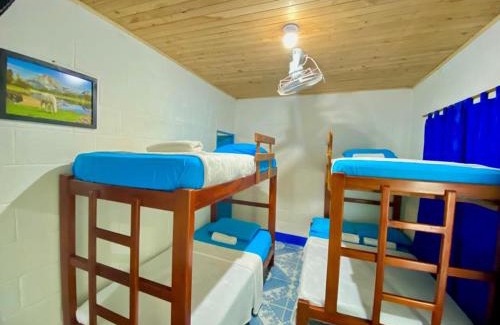 Capurgana Casa | HOSTAL EL DESCANSO