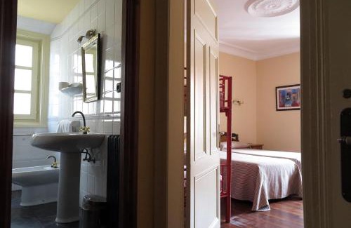 Comillas Casa | Hostal Esmeralda