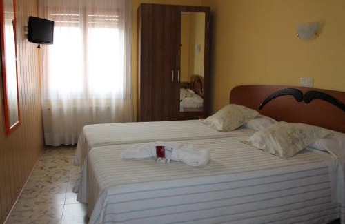 Caldes de Malavella Casa | Hostal Fabrellas