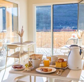 Torrecilla en Cameros Casa | Hostal Lóbrega