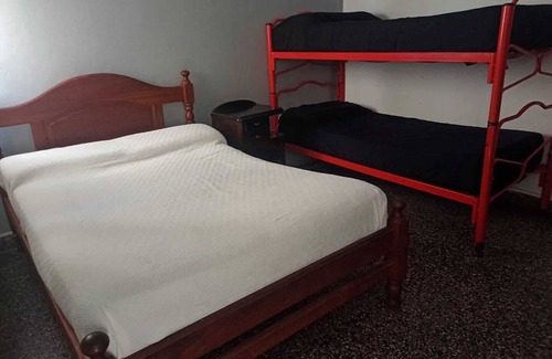 Salta Cama Y Desayuno | Hostal La Pachamama