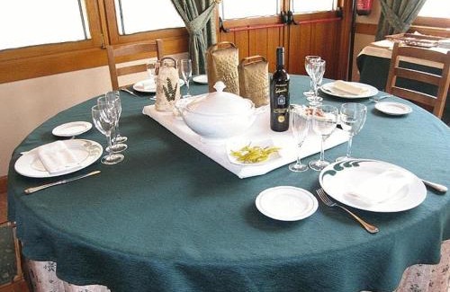 Olave Casa | Hostal Lorentxo