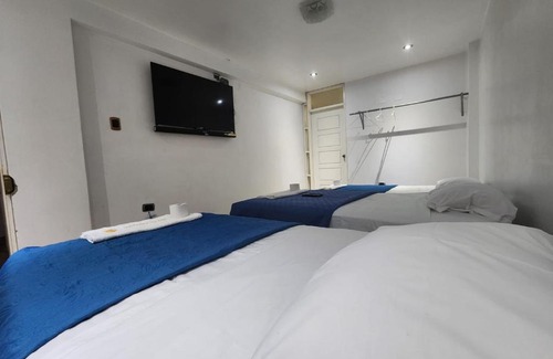 Salas Hotel | Hostal Majestad Ica