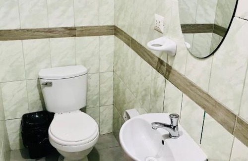 Ica Hotel | Hostal “Malibu”