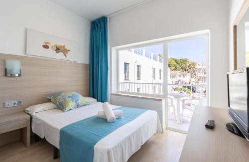 Peguera Casa | Hostal Neptuno