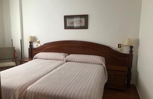 Rianxo Casa | Hostal O Portiño