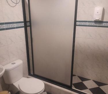 Calderon Casa | Hostal Piamonte