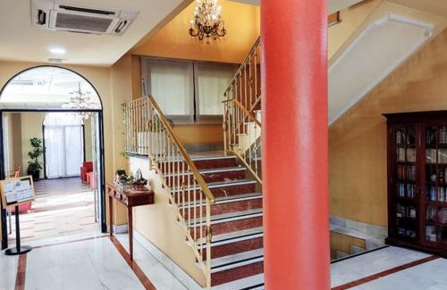 Torrejon de Ardoz Casa | Hostal Plaza Mayor