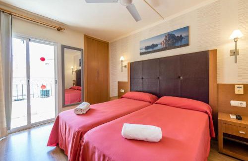 Ibiza City Centre Casa | Hostal Residencia Europa Punico
