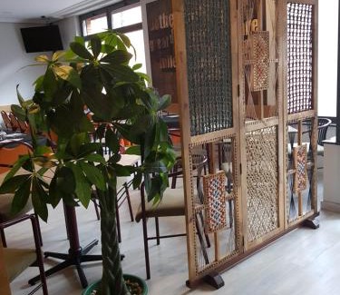 Trobajo del Camino Casa | Hostal Restaurante El Abuelo