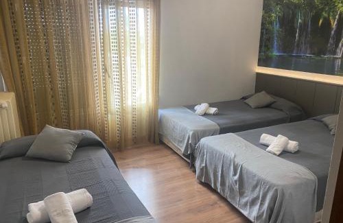 Sotopalacios Casa | Hostal Restaurante Río Ubierna