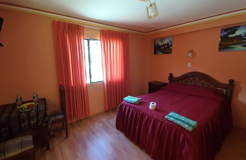 Downtown La Paz Hotel | Hostal restauran flor de mi tierra