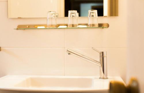 Cubells Casa | Hostal Restaurant Roma