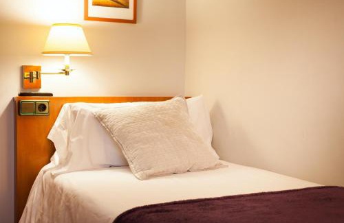 Cubells Casa | Hostal Restaurant Roma