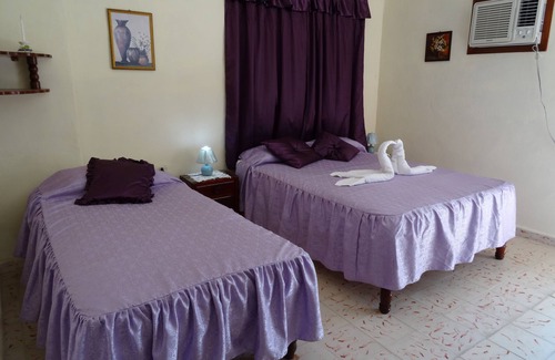 Casilda Casa | Hostal Restaurante La Rosa