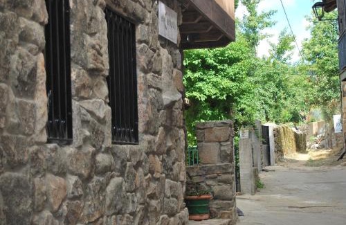 San Martin del Castanar Casa | Hostal Rural El Campito