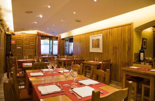 Oronz Casa | Hostal Rural Salazar