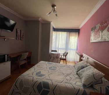 Burgos Casa | Hostal Santiago 2
