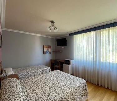 Burgos Casa | Hostal Santiago 2