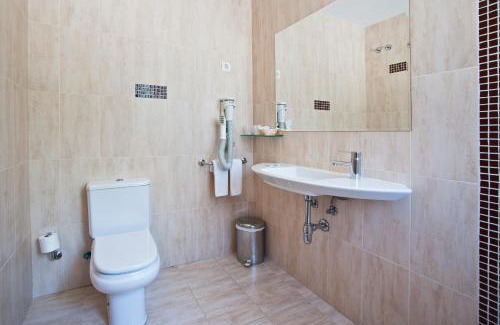 Paracuellos de Jarama Casa | Hostal T4