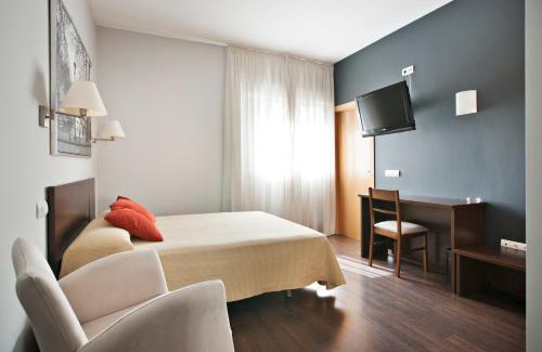 Paracuellos de Jarama Casa | Hostal T4