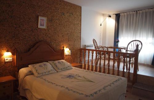Garganta la Olla Casa | Hostal Yuste