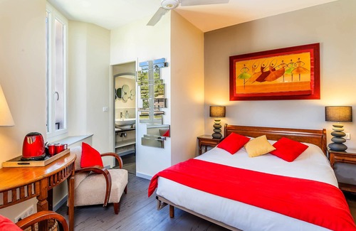 Lagrasse Casa | Hostellerie des Corbières