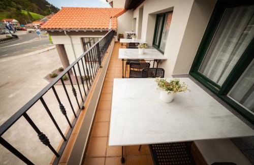 Cabezon de la Sal Casa | Hostería El Cruce