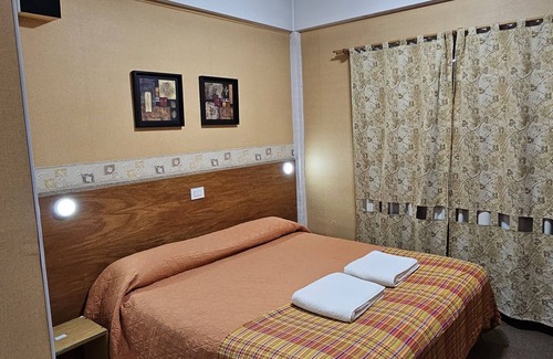 Neuquen Hotel | HOSTERIA AMPARO