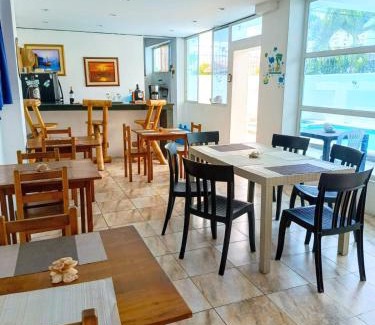 Salinas Hotel | HOSTERIA LA COSTANERA