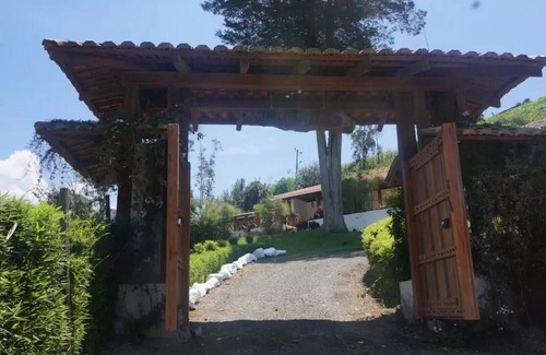 Las Tolas Casa | Hosteria Mi Refugio standar "C"