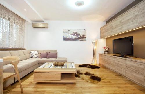 Skadarlija Apartamento | HostGost Selected Suites - Skadarlija Square