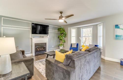 Tobyhanna Casa | Hot Tub and Fire Pit Family Home in Tobyhanna