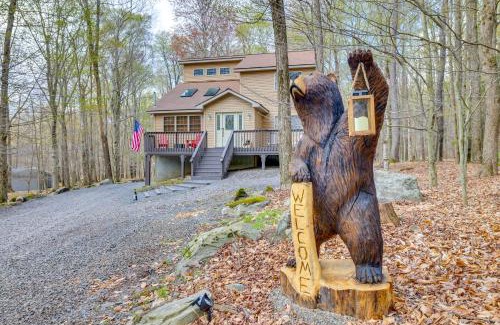 Gouldsboro Casa | Hot Tub and Game Room Cozy Big Bass Lake Home!