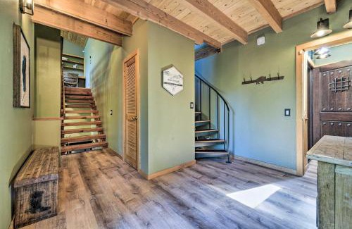 Truckee Casa | Hot Tub and Ski Shuttle Northstar Resort House