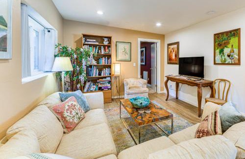 Fort Bragg Casa | Hot Tub and Views Secret Garden Fort Bragg Cabin
