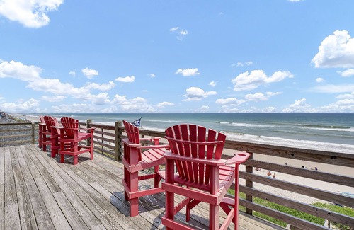 Surf City Casa | Hot Tub, BeachFront, Private, Hammocks on the Beach