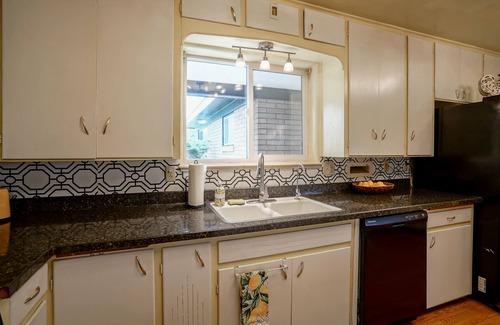 Nob Hill Casa | Hot Tub, Dog Friendly- 3bd/2ba home w/Retro flare!