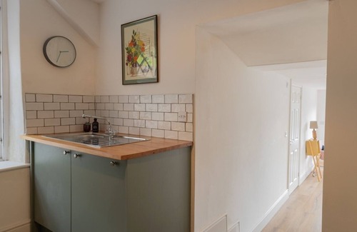 Llangollen Casa | Hot Tub Escape Stunning Scenery Large 4BR Home