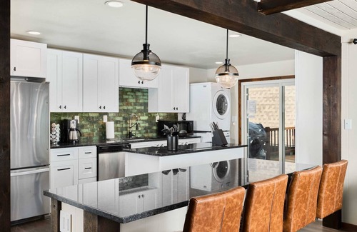 Woodland Park Cabina | Hot tub ☆ Fire-pit ☆ Walk to Waterfalls