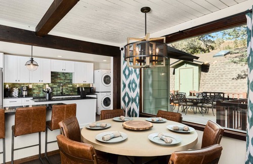 Woodland Park Cabina | Hot tub ☆ Fire-pit ☆ Walk to Waterfalls