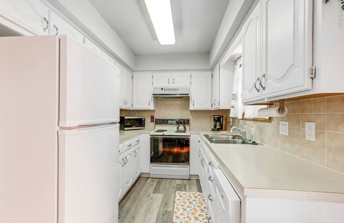 Eureka Springs Casa | Hot Tub & Fire Pit: Holiday Island Getaway!