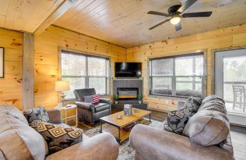 Sevierville Casa | Hot Tub, Fireplace and Views Sevierville Retreat!