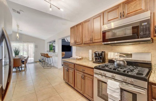 North Las Vegas Casa | Hot Tub & Game Room at 5BR Luxurious Vegas Home