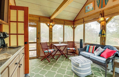 Frisco Cabina | Hot Tub Haven: Creekside Cabin in Frisco!