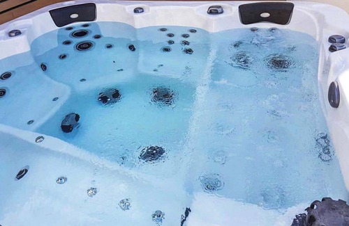 Kemptown Casa | Hot Tub Hideaway - by Brighton Holiday Lets