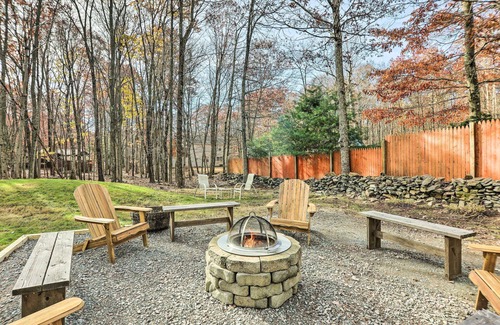 Albrightsville Casa | Hot Tub, Lake Access: Serene Albrightsville Home!
